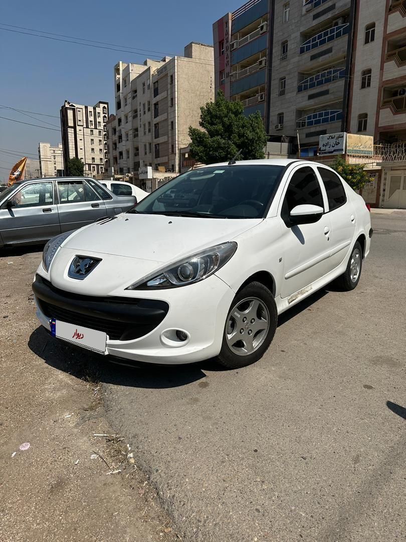 خودرو پژو، ۲۰۷ صندوق دار آگهی ann_19313111