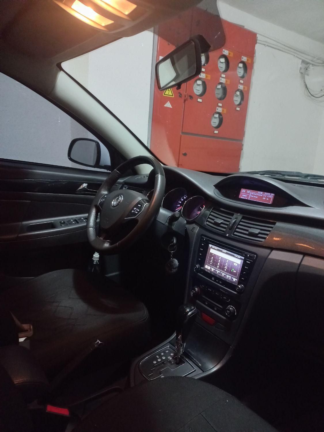 دانگ فنگ H30 کراس اتوماتیک - 1397