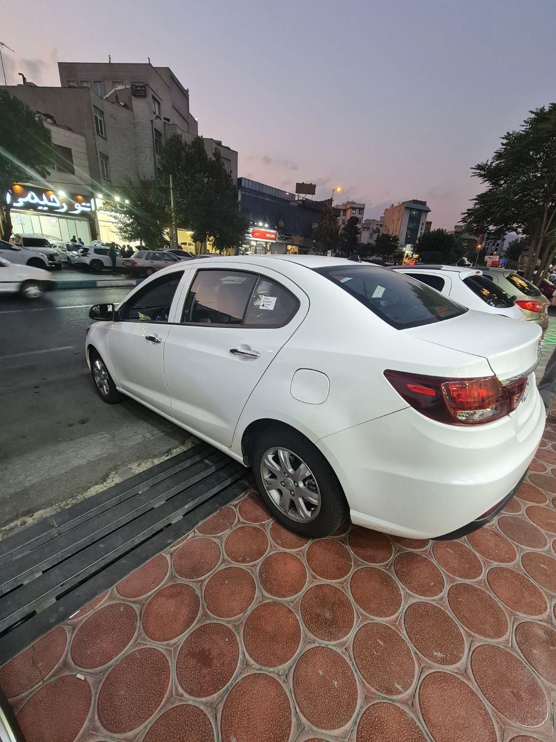 شاهین پلاس پلاس AT6 - 1403