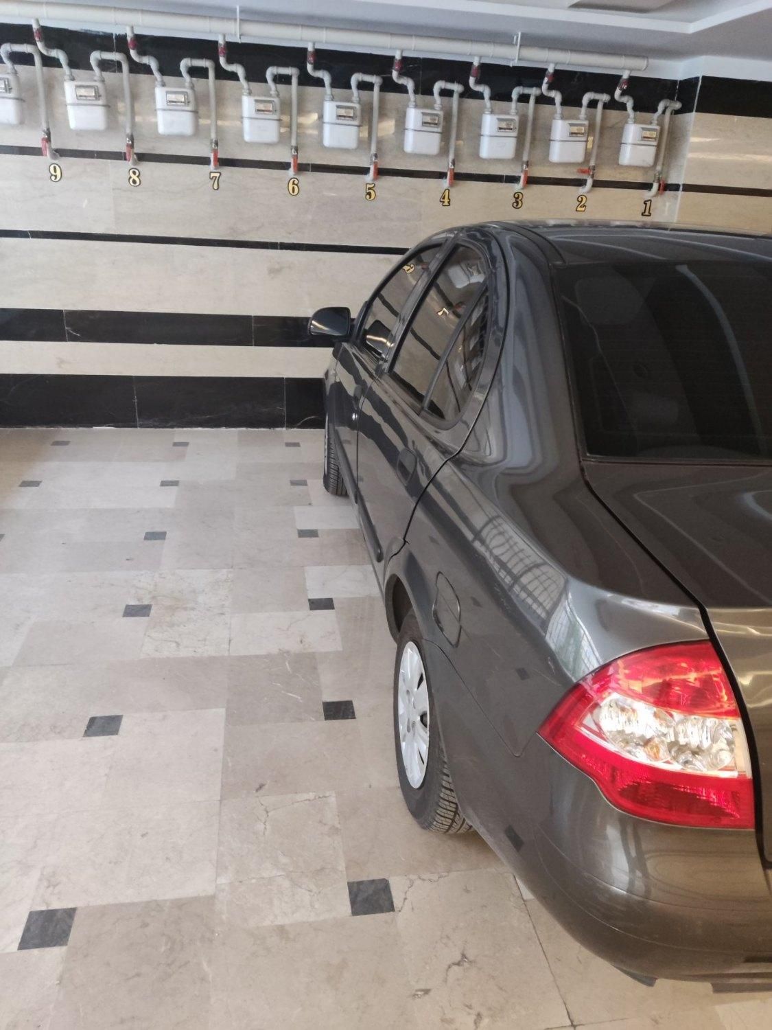 تیبا صندوق دار SX - 1394