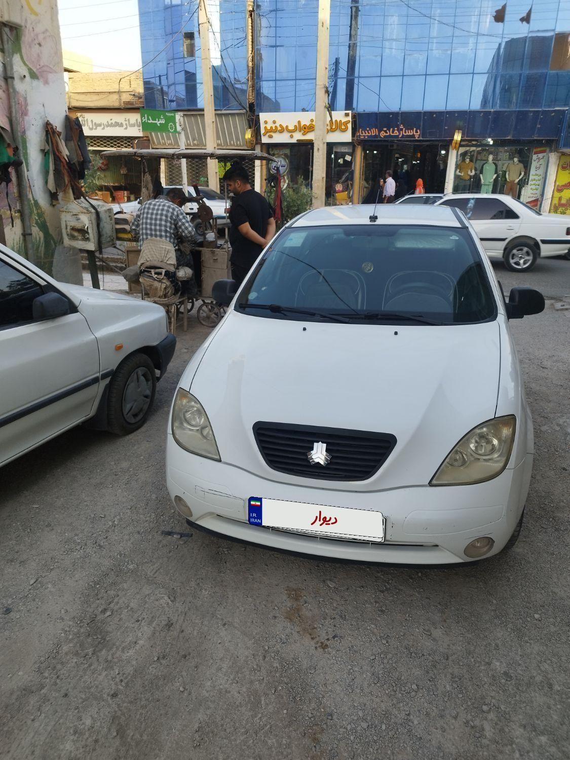 تیبا صندوق دار SX - 1401