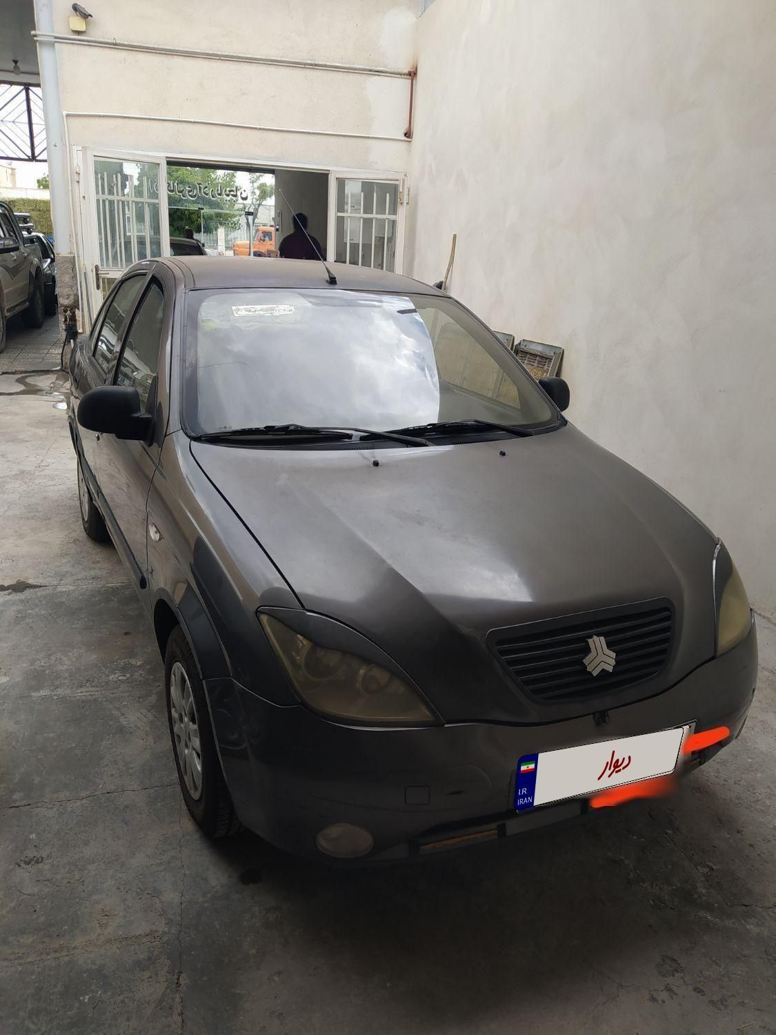 تیبا صندوق دار EX - 1393