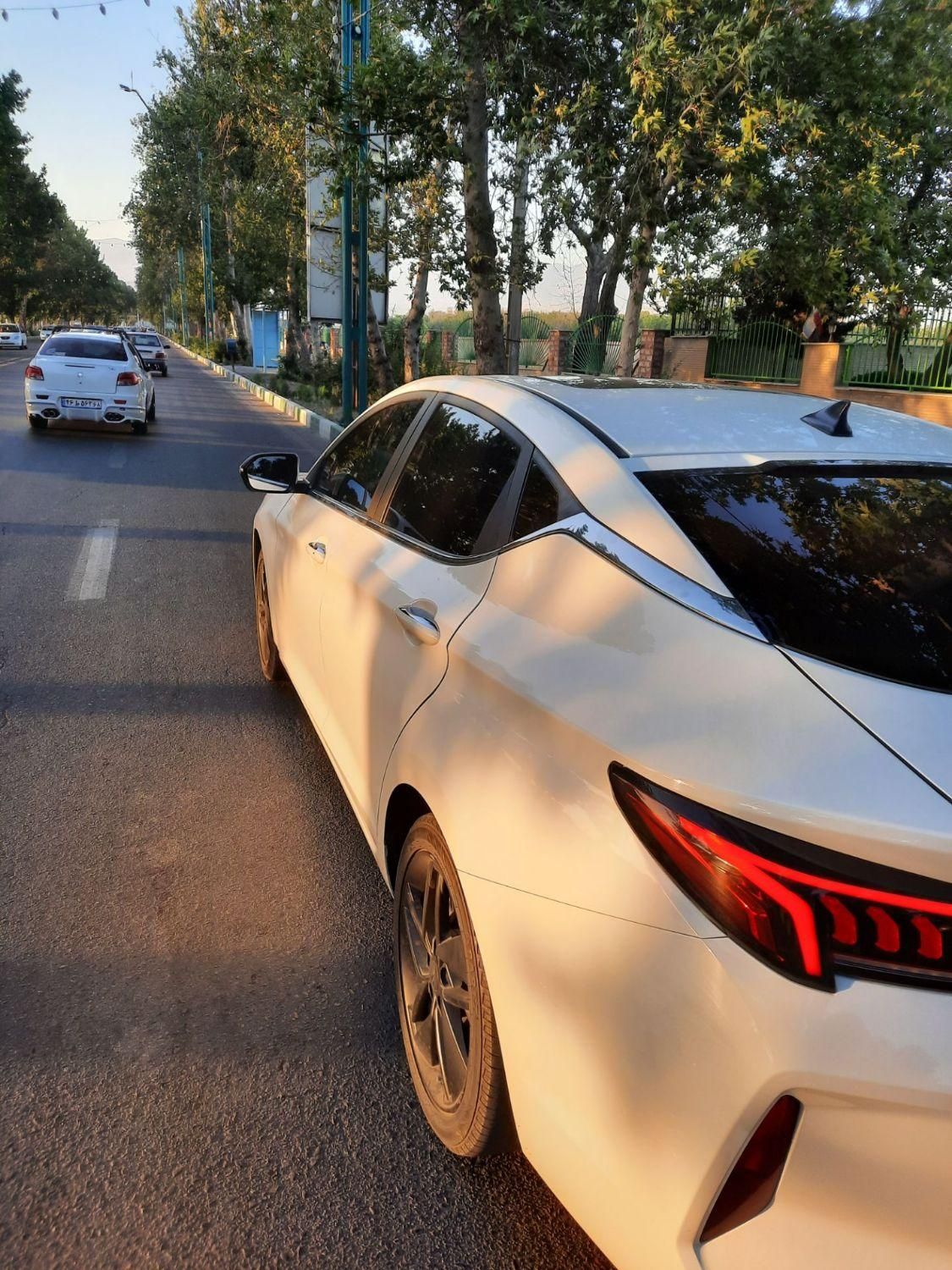 کی ام سی J7 اتوماتیک - 1402