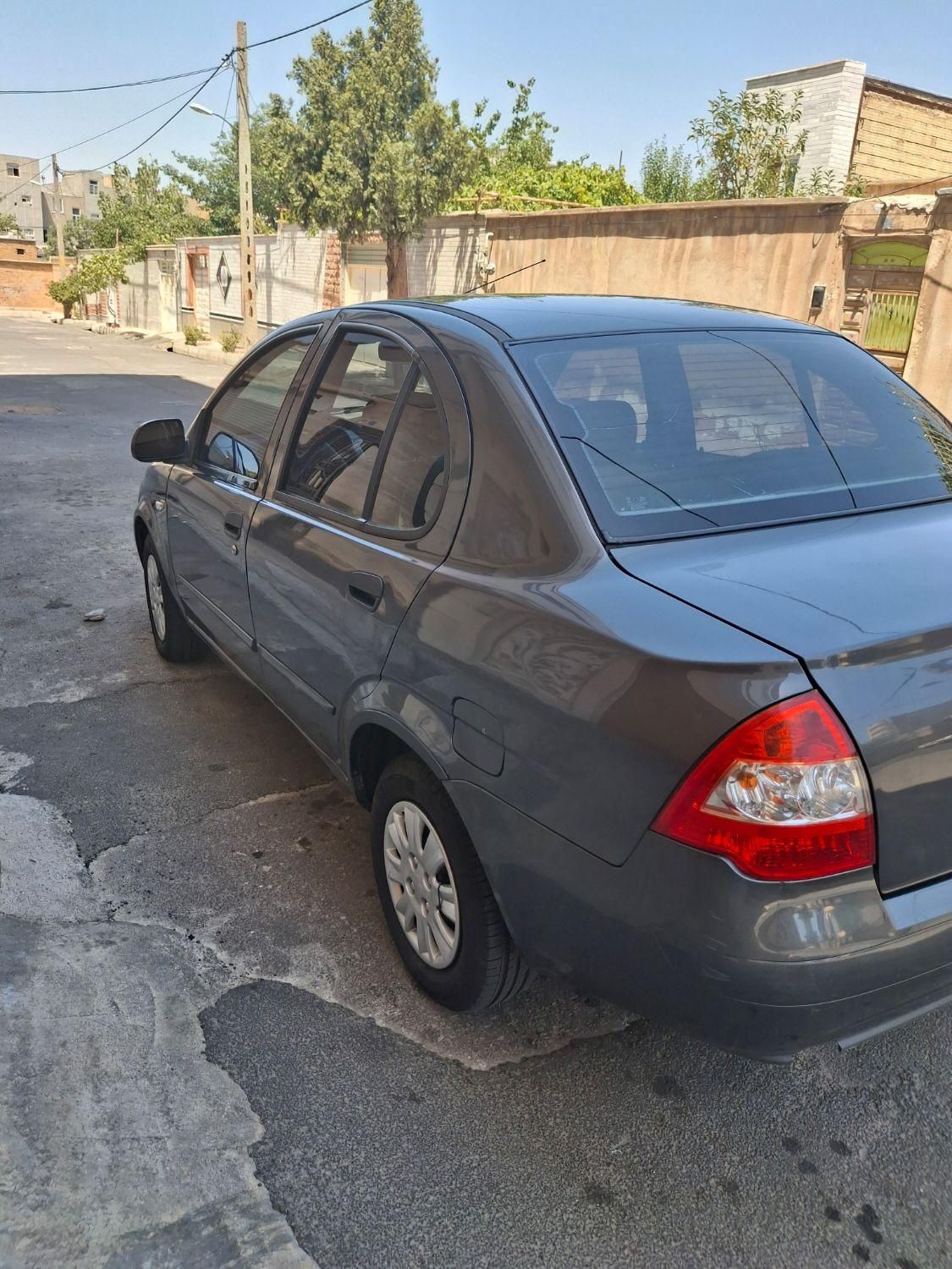 تیبا صندوق دار SX - 1397