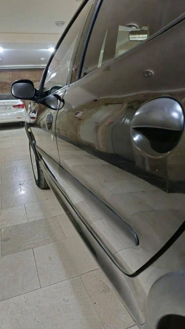 پژو ۲۰۶ صندوق دار v8 - 1393
