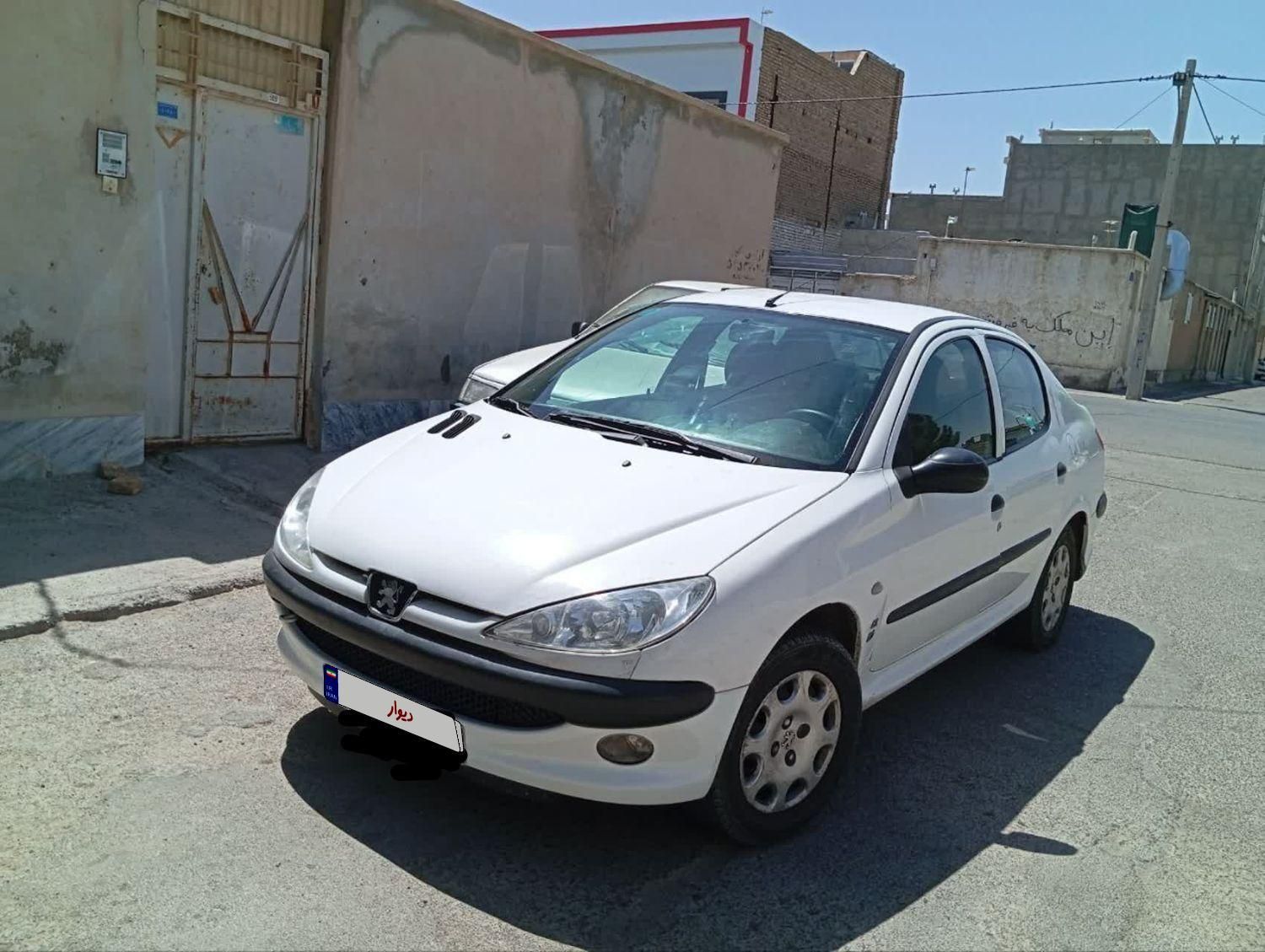 پژو ۲۰۶ صندوق دار v8 - 1391