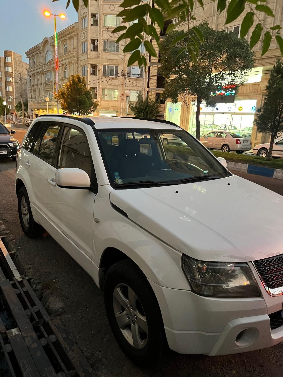 سوزوکی ویتارا ایران خودرو 2400 دنده‌ای - 1390