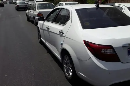 دنا پلاس توربو اتوماتیک آپشنال - 1404