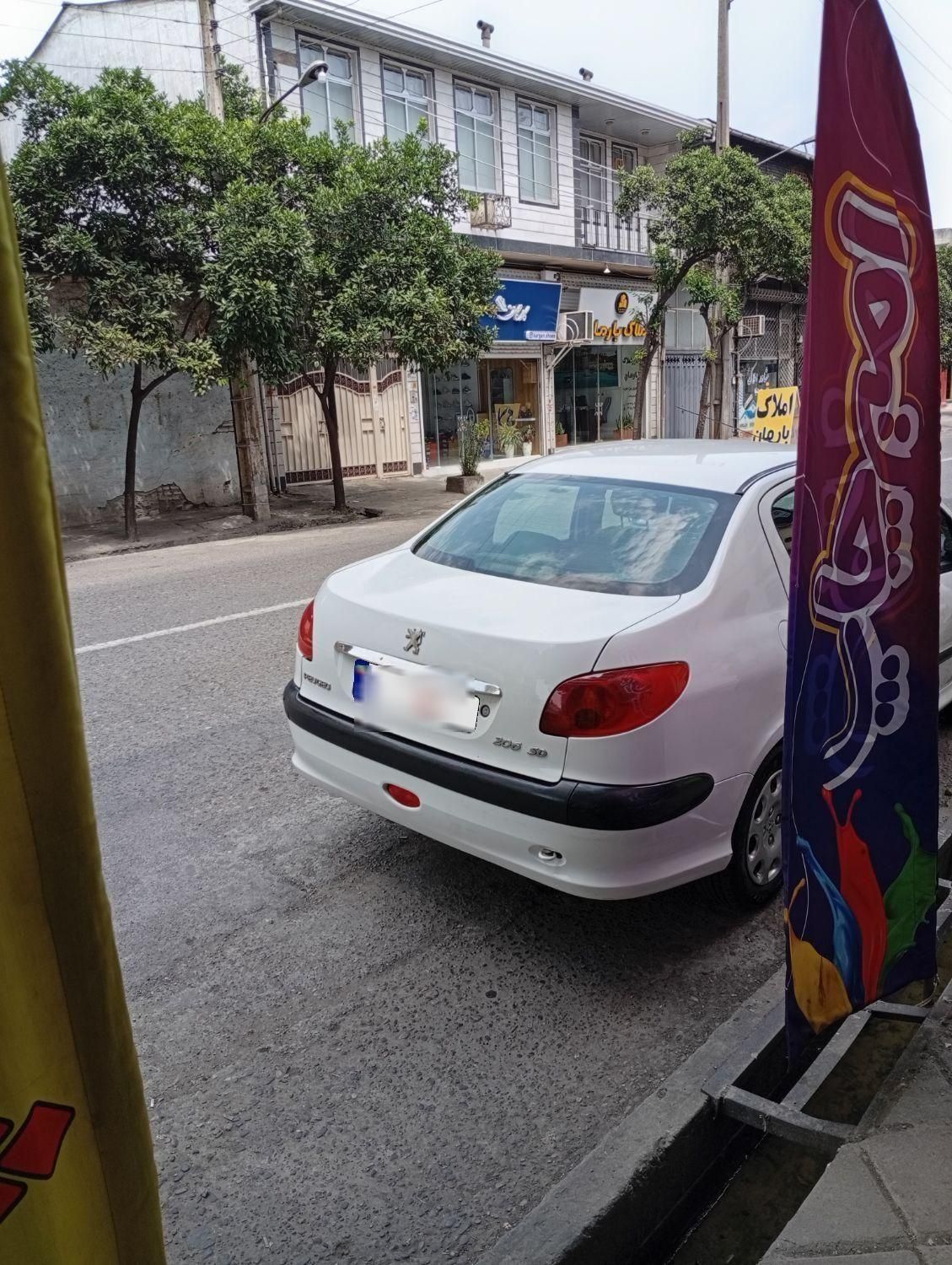 پژو ۲۰۶ صندوق دار v8 - 1389