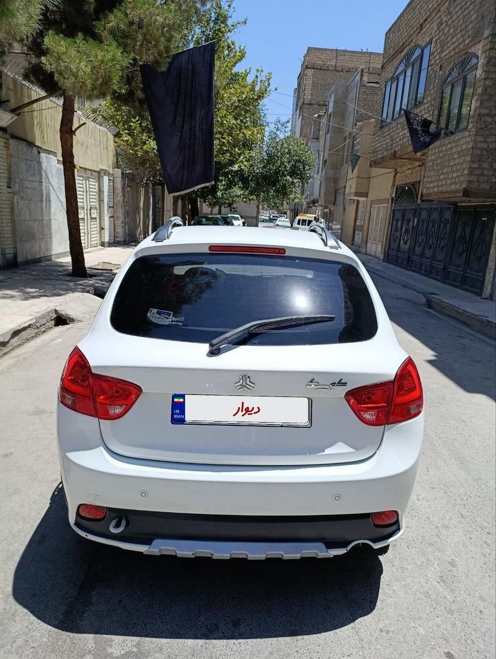 خودرو کوییک، معمولی آگهی ann_19314789