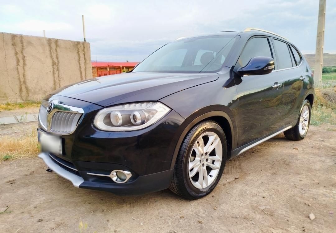 برلیانس v5 اتوماتیک - 2014