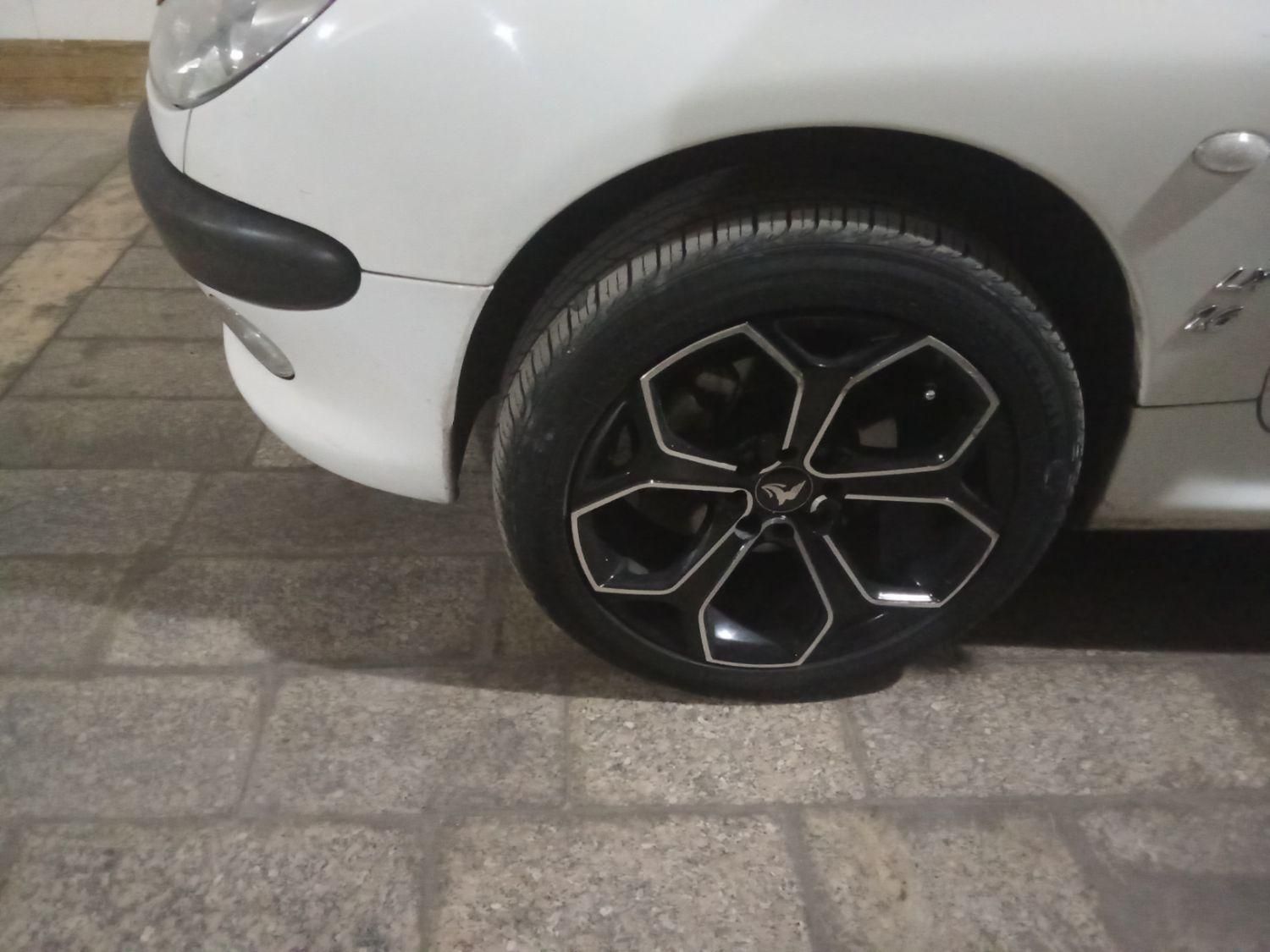 پژو ۲۰۶ صندوق دار v8 - 1399