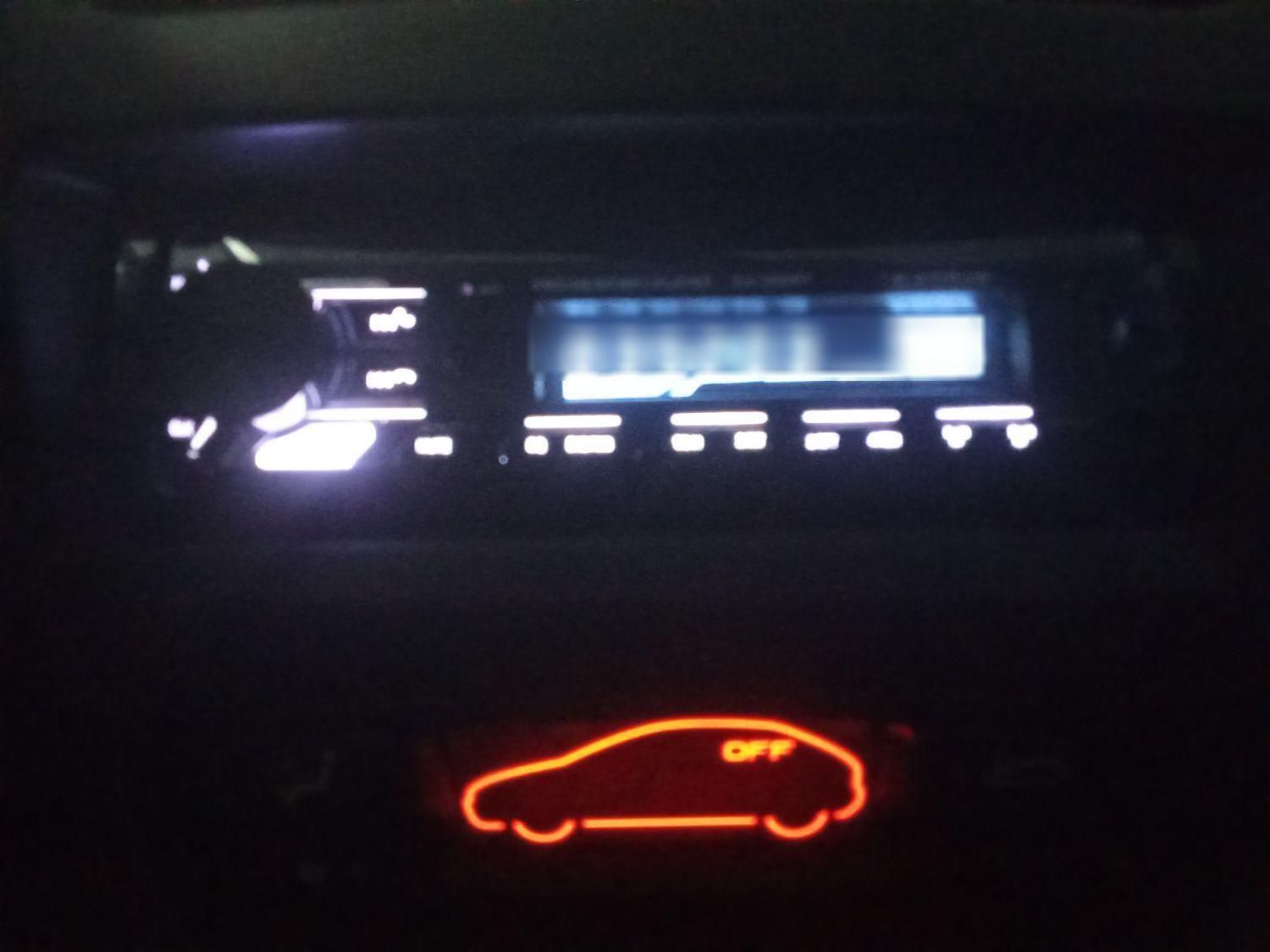 پژو ۲۰۶ صندوق دار v8 - 1399