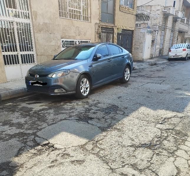 ام جی 6 لیفت بک GT فیس قدیم - 2012