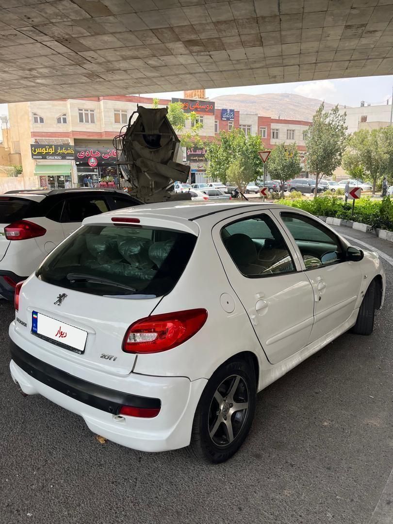 پژو 207 اتوماتیک - 1390
