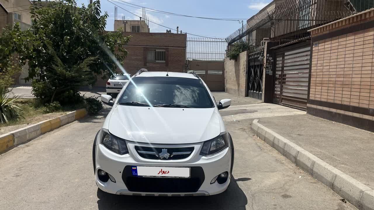 خودرو کوییک، معمولی آگهی ann_19315196