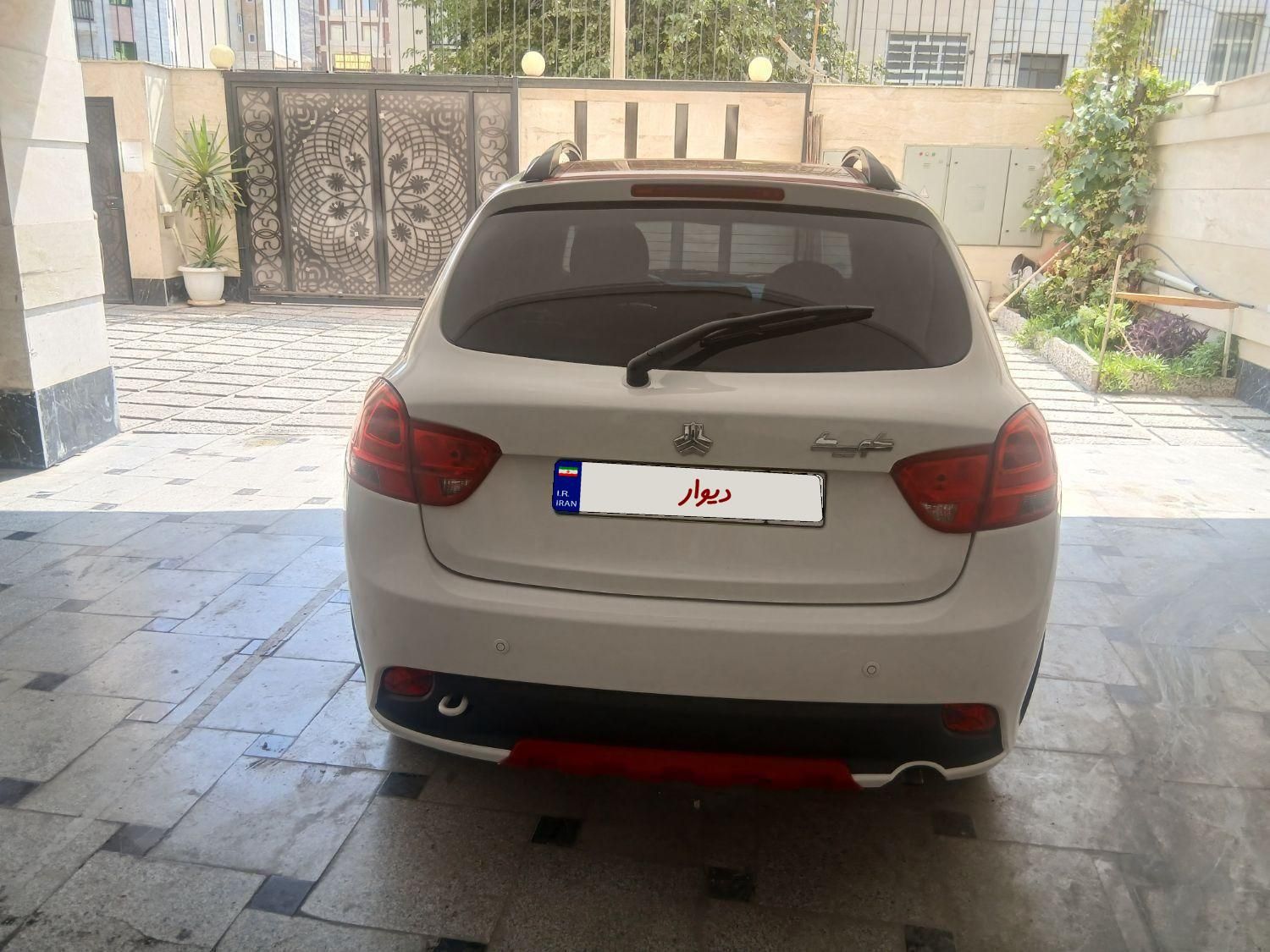 خودرو کوییک، R آگهی ann_19315711