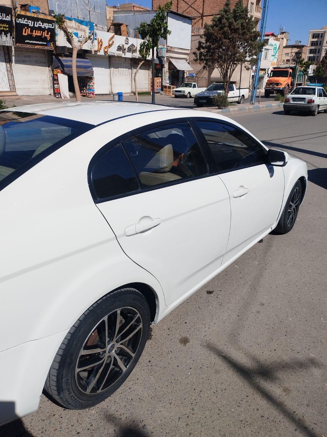 بسترن B50F اتوماتیک - 1395