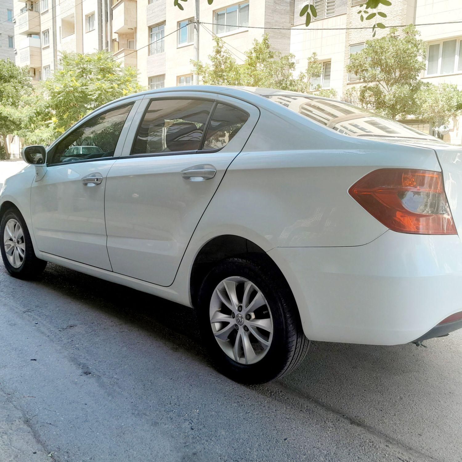 برلیانس H230 دنده‌ای - 1397
