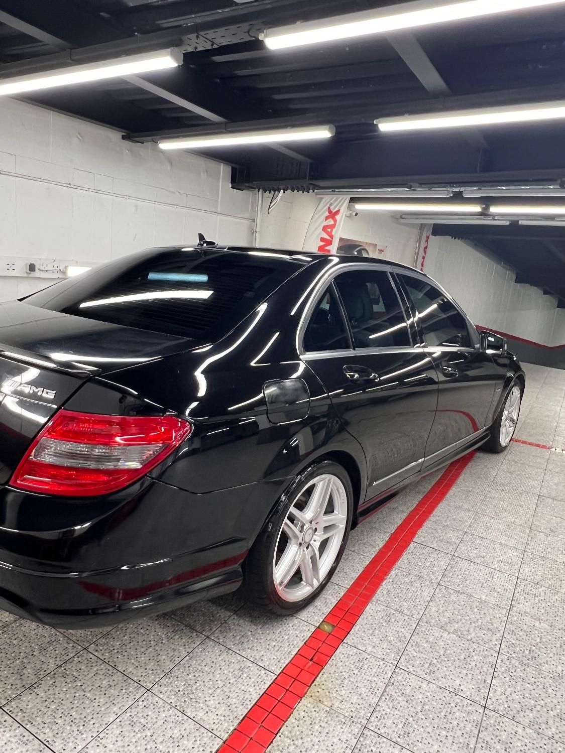 بنز C 200 - 2011