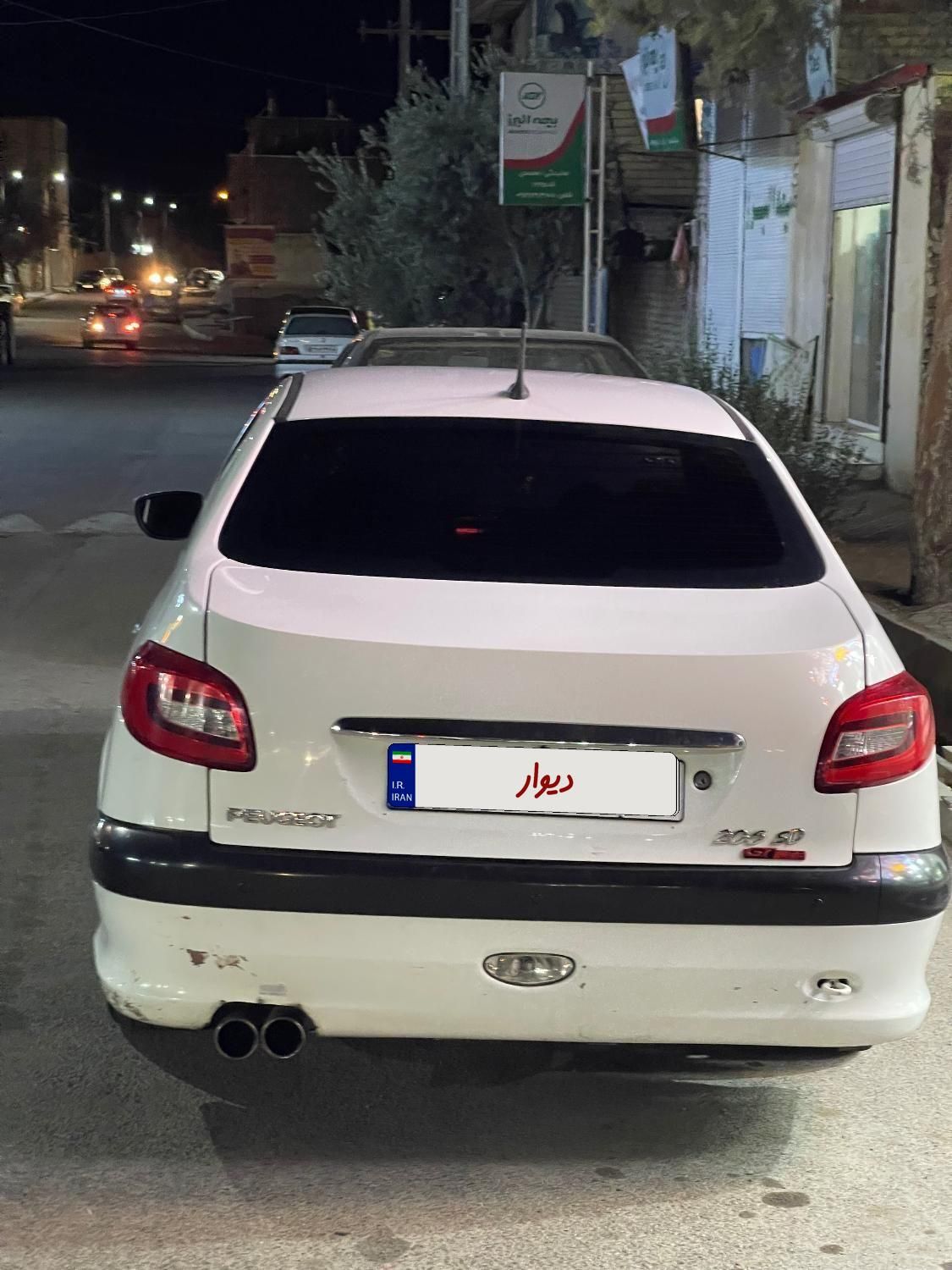 پژو ۲۰۶ صندوق دار v8 - 1391