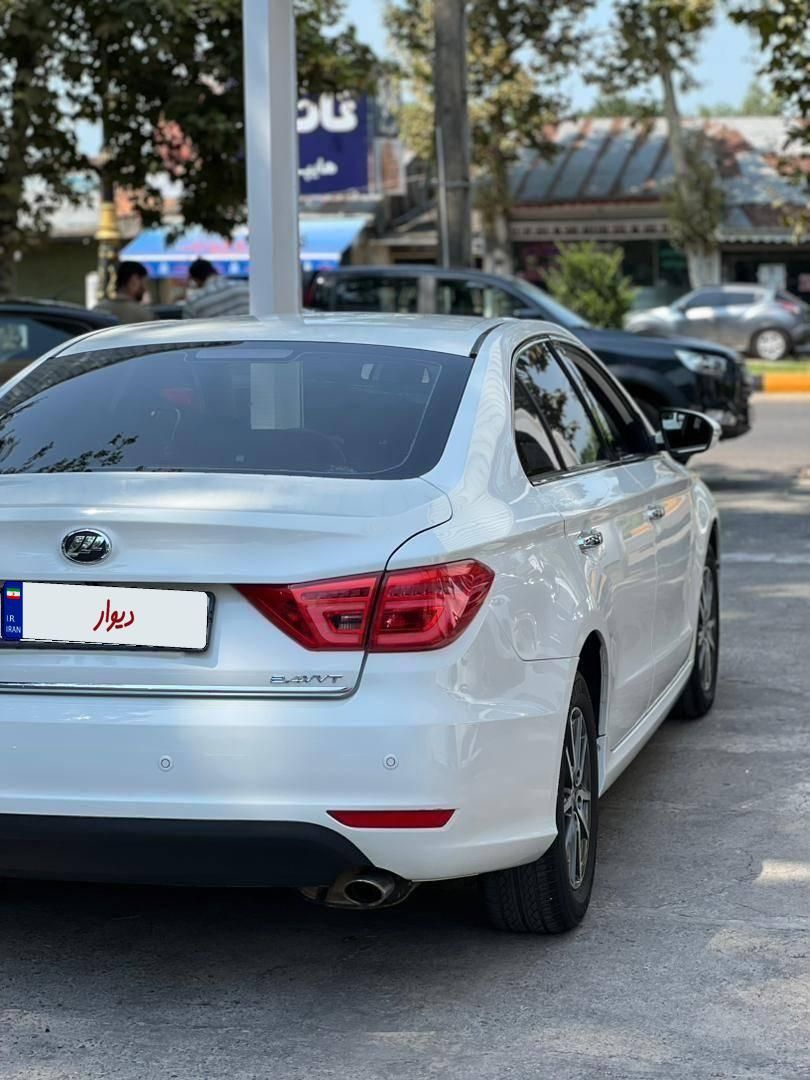 لیفان 820 اتوماتیک - 1395