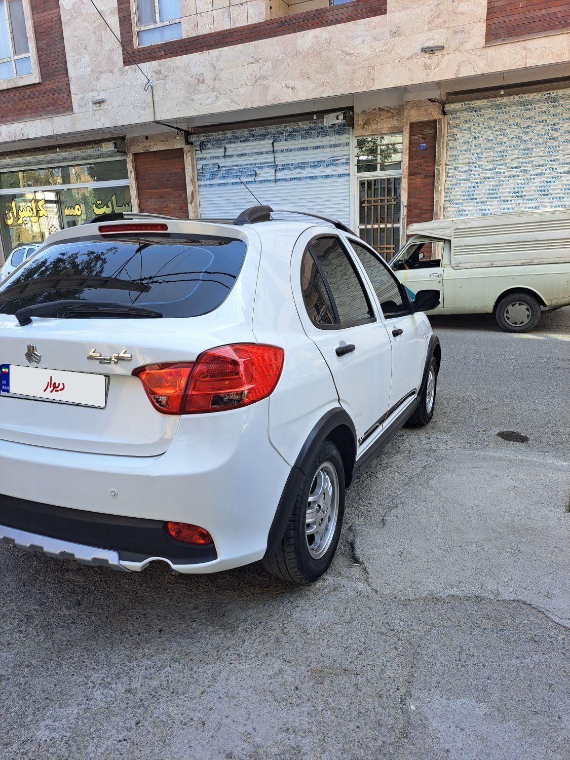 کوییک R دنده‌ای - 1401