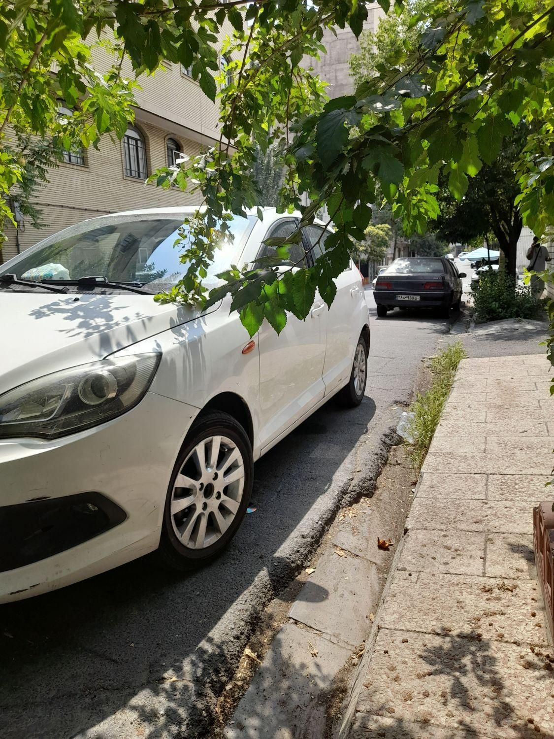 ام وی ام 315 هاچ بک ساده دنده ای - 1395