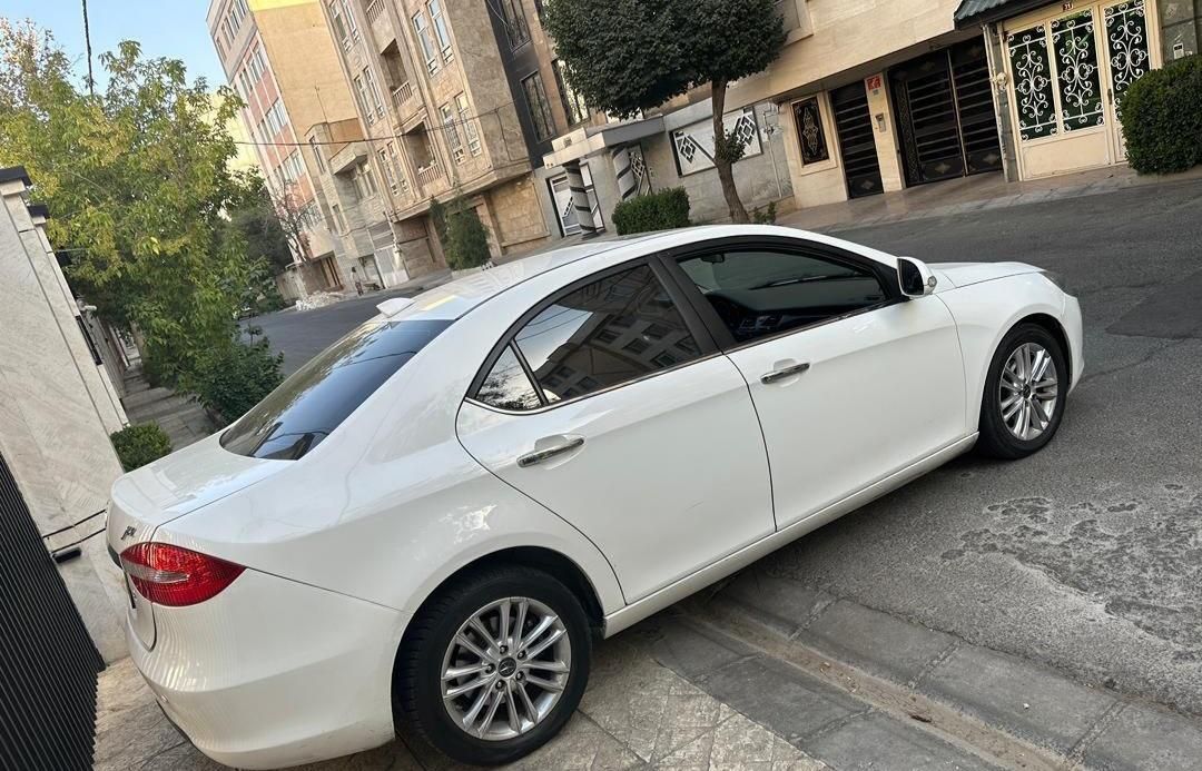جک J5 اتوماتیک - 1395