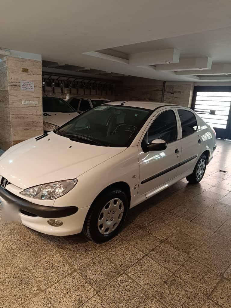 پژو ۲۰۶ صندوق دار v8 - 1399