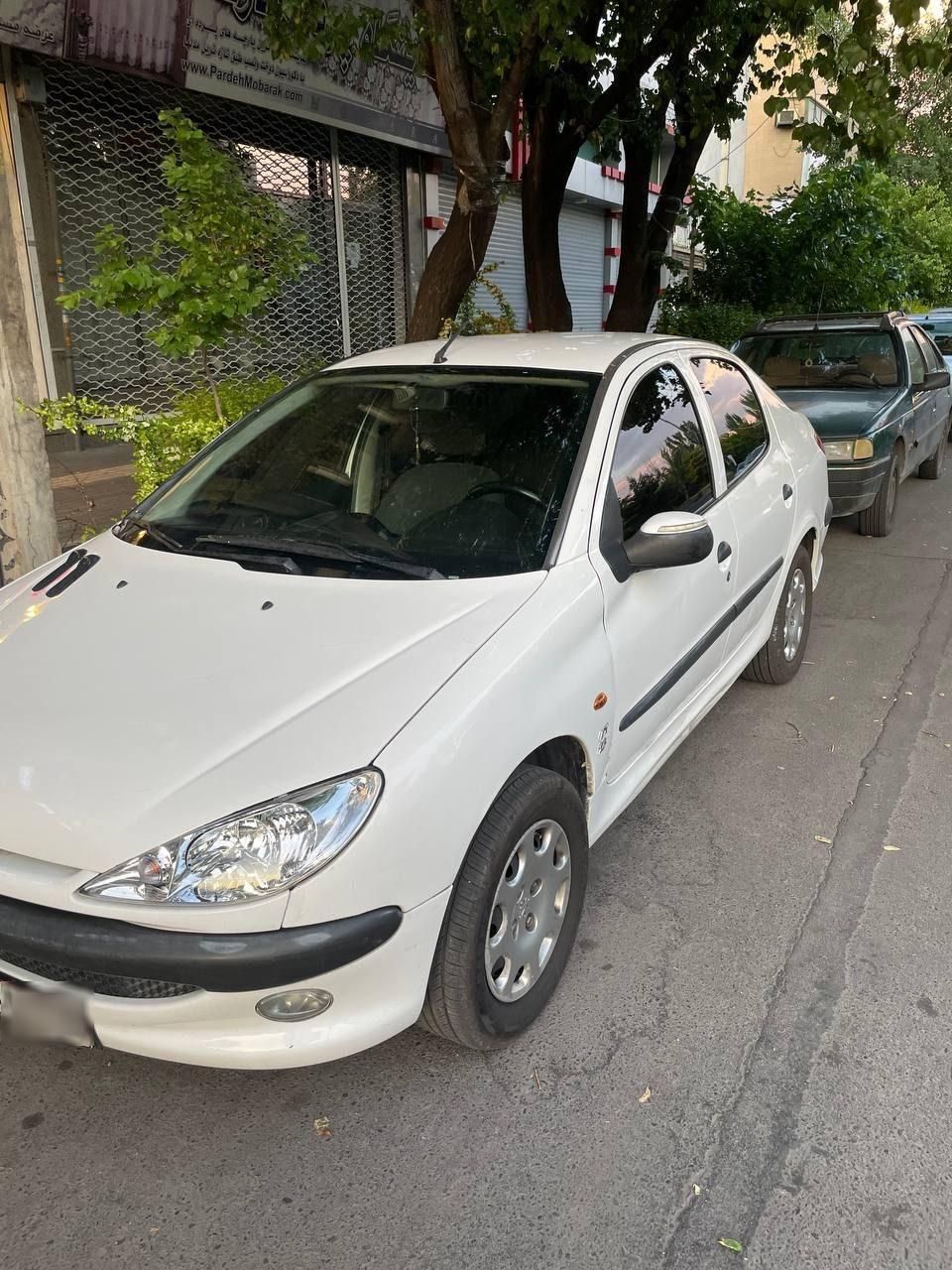 پژو ۲۰۶ صندوق دار v8 - 1388