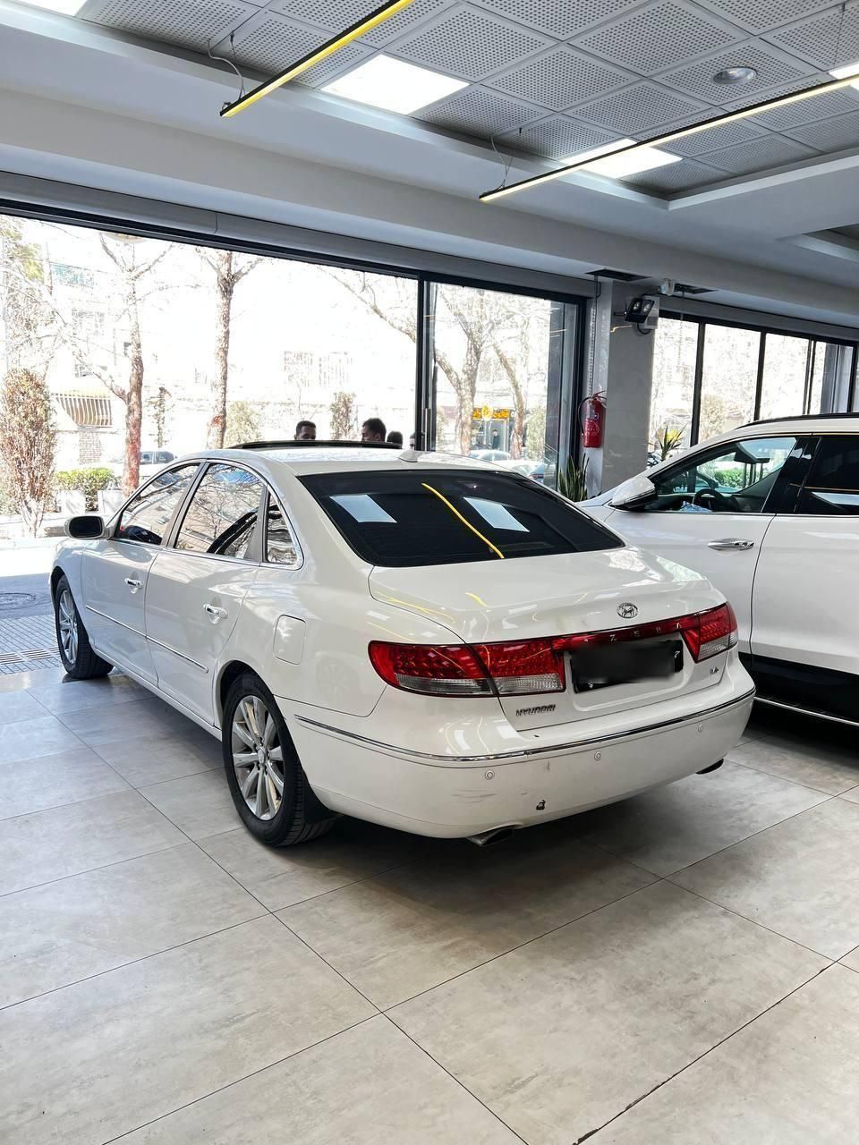 هیوندای آزرا (گرنجور) 3300cc - 2009