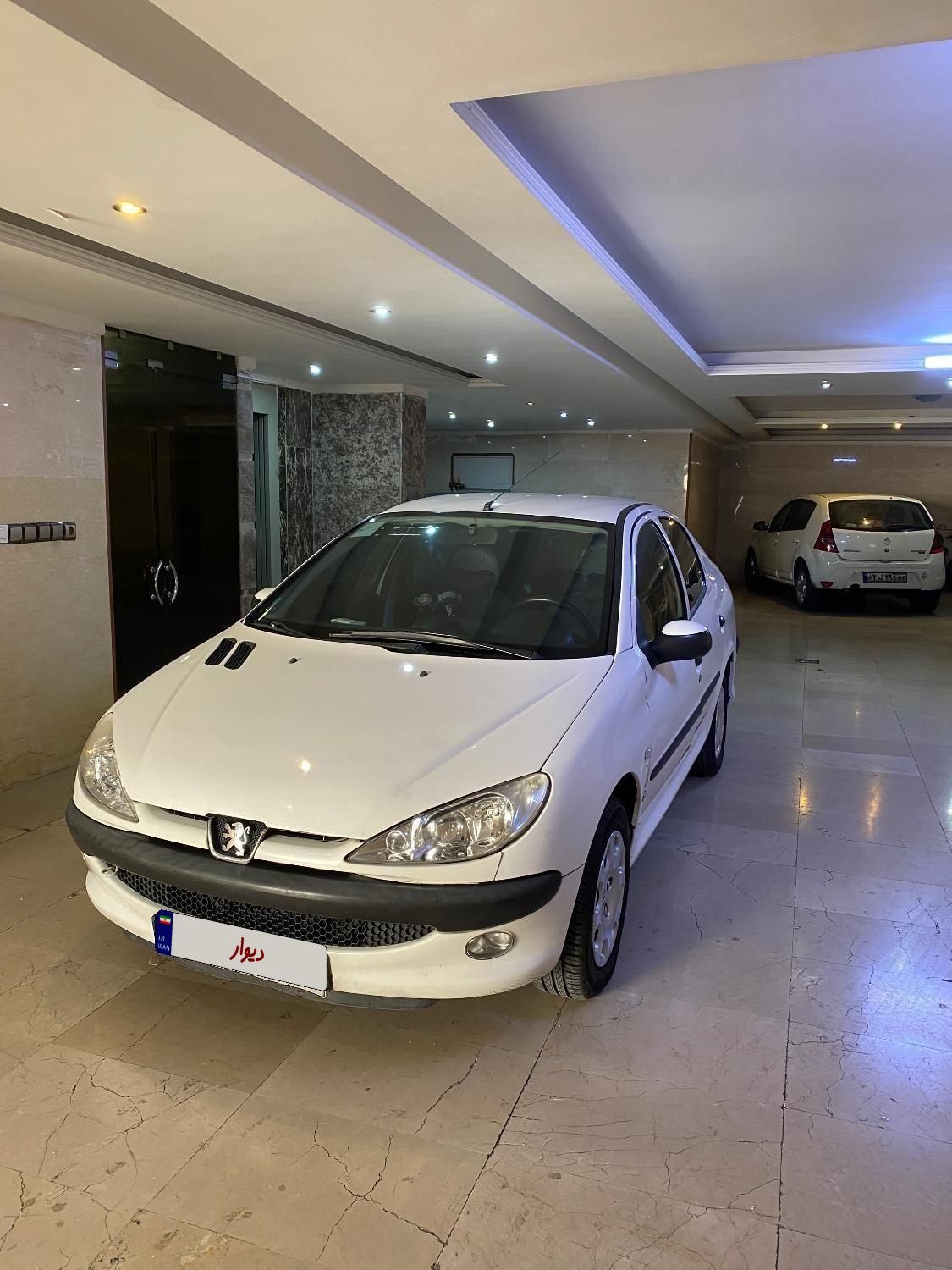 پژو ۲۰۶ صندوق دار v8 - 1396