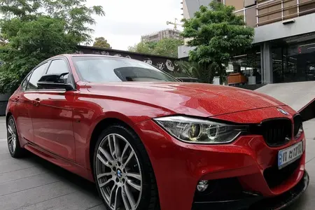ب ام و سری 3 سدان 320i - 2013