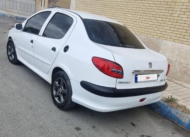 پژو ۲۰۶ صندوق دار v20 - 1390