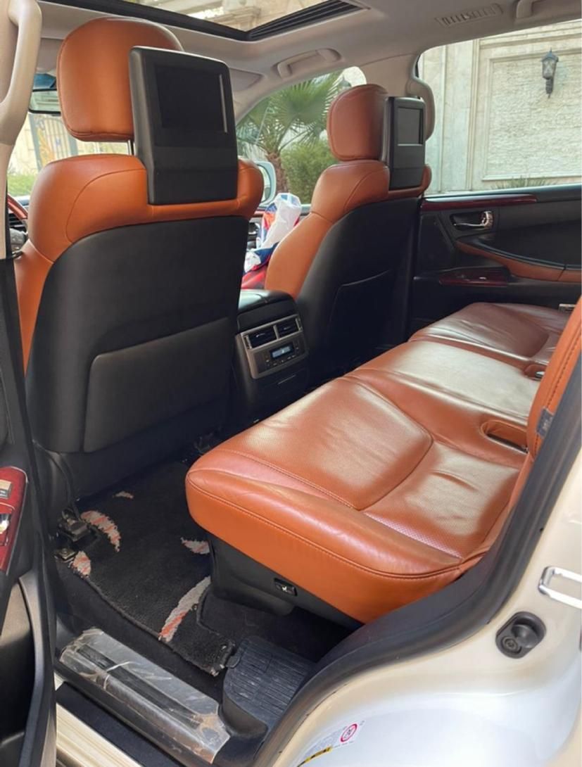 لکسوس LX 570 فول - 2013