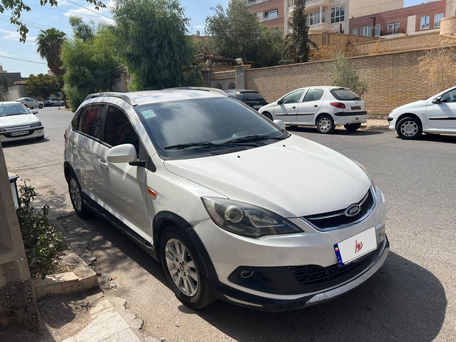 خودرو ام وی ام، 315 هاچ بک آگهی ann_19317655