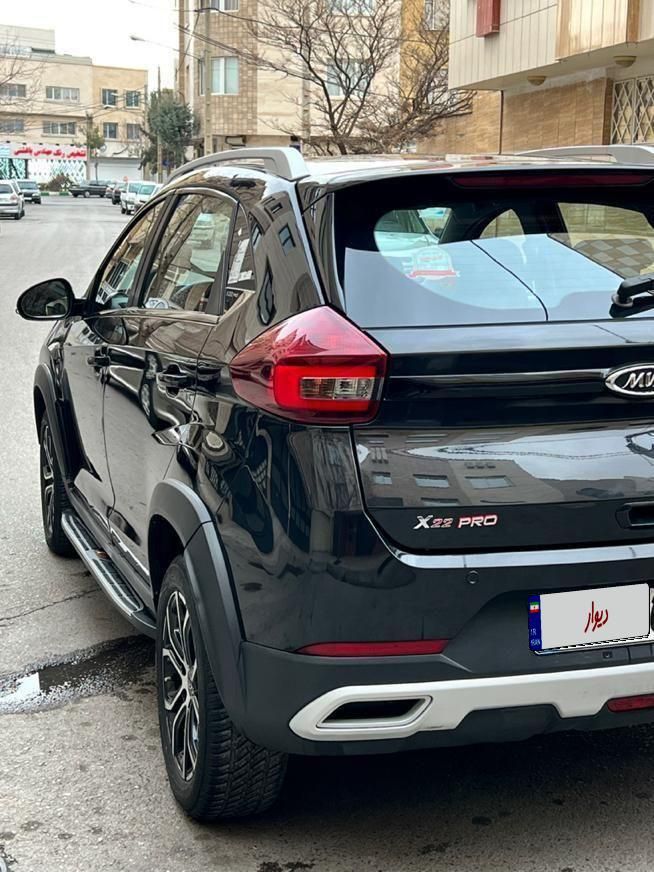 ام وی ام X22 پرو اتوماتیک IE - 1401