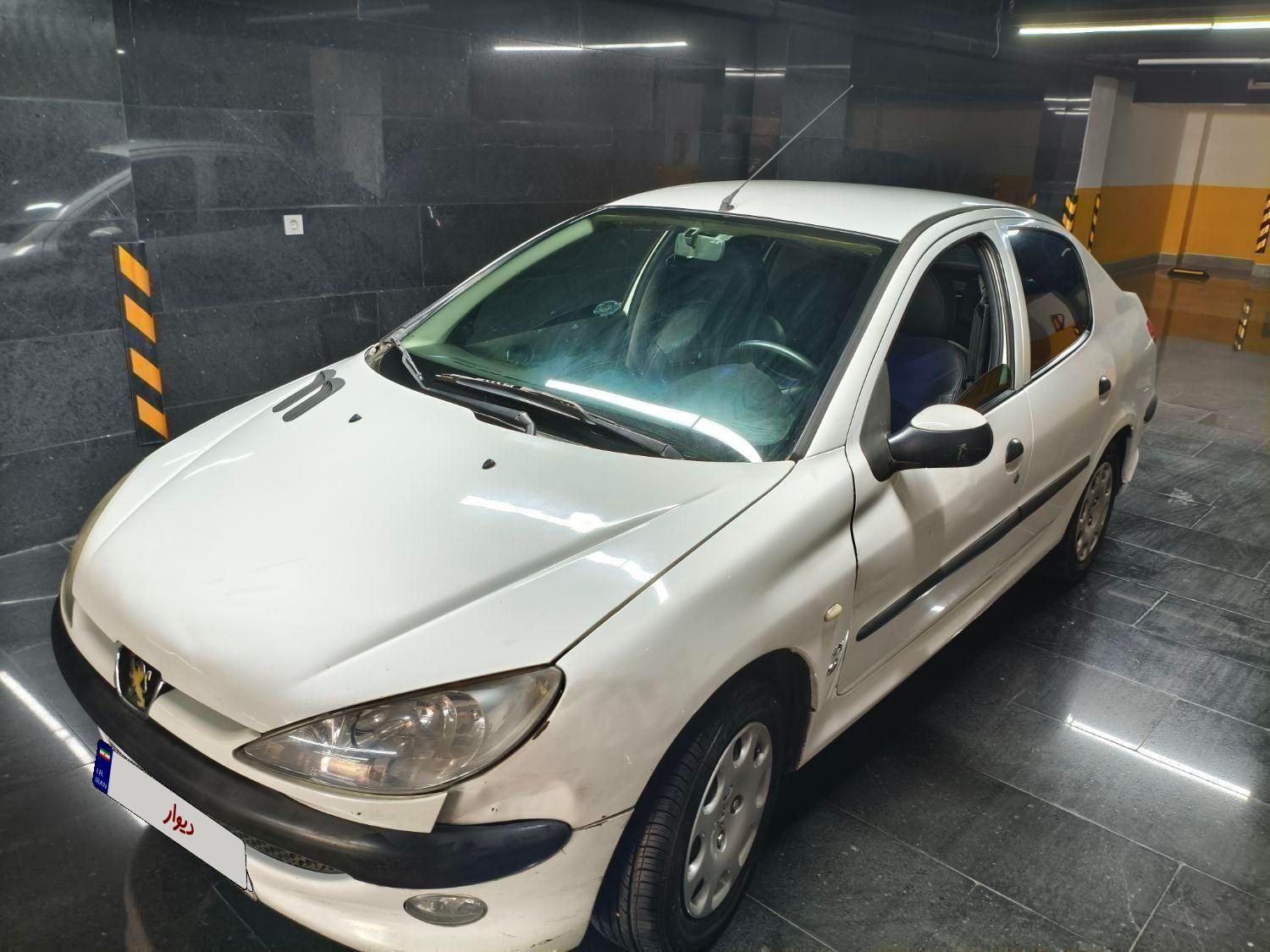 پژو ۲۰۶ صندوق دار v8 - 1394