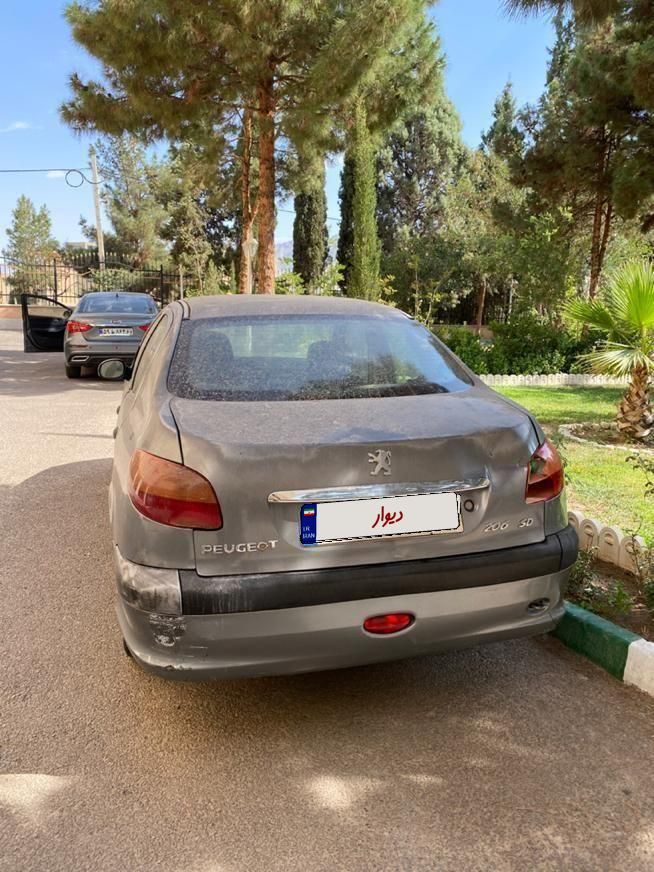 پژو ۲۰۶ صندوق دار v10 - 1389