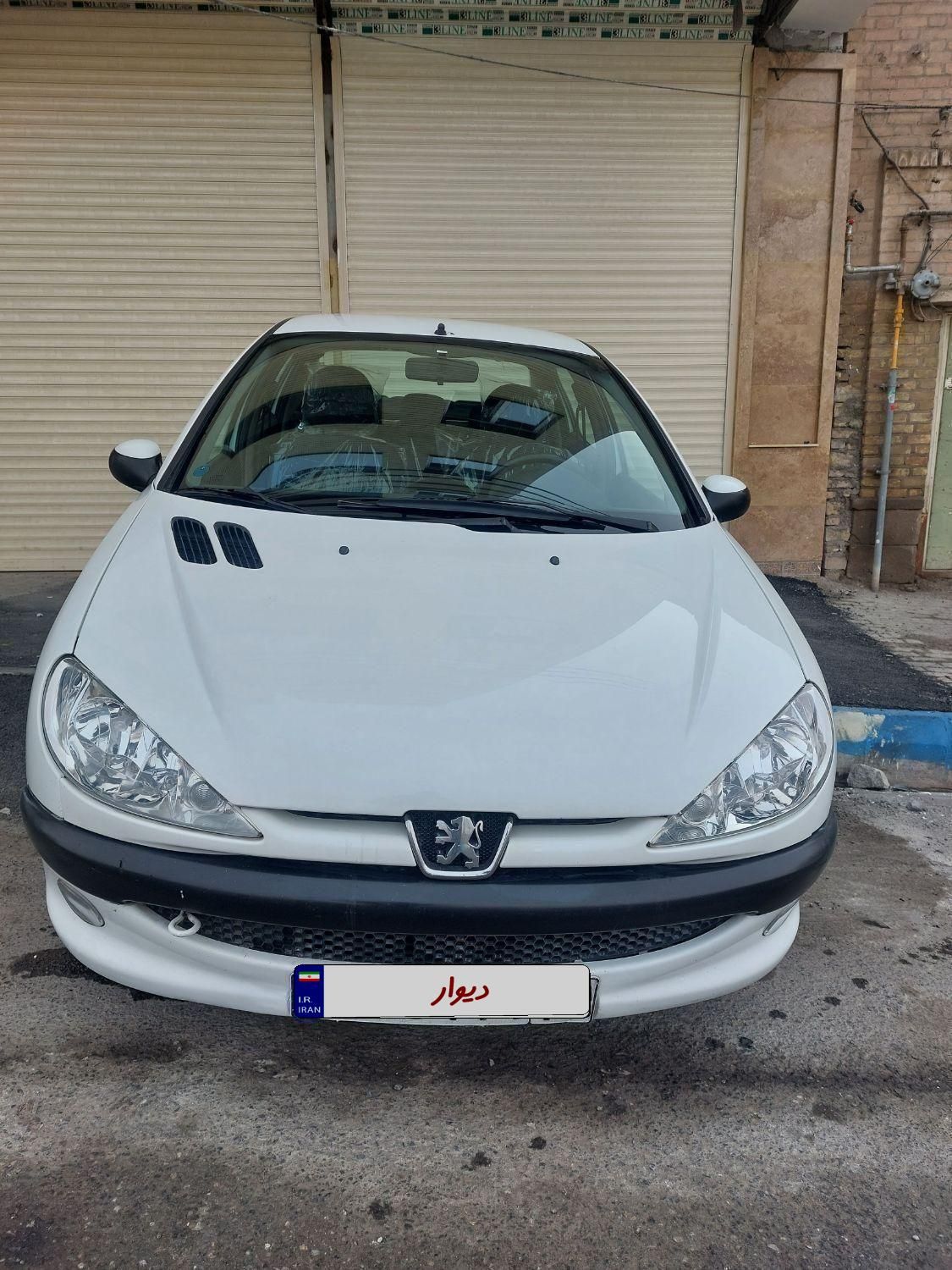 پژو ۲۰۶ صندوق دار v8 - 1395