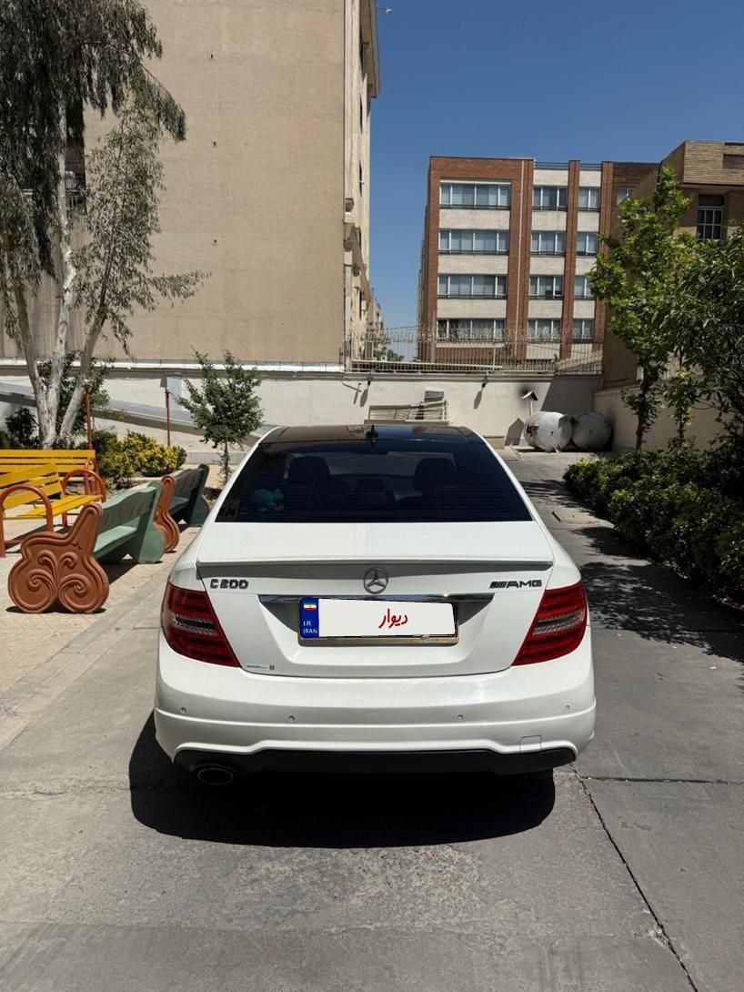 بنز C 200 - 2010