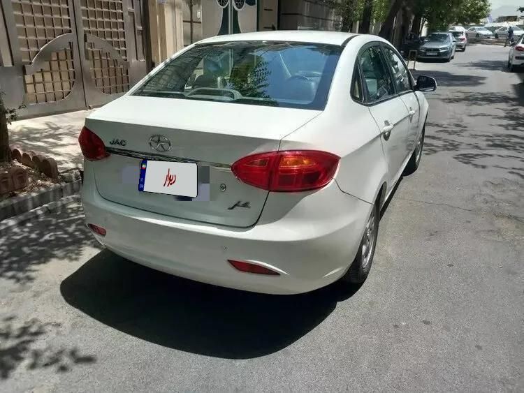 جک J4 اتوماتیک ساده - 1400