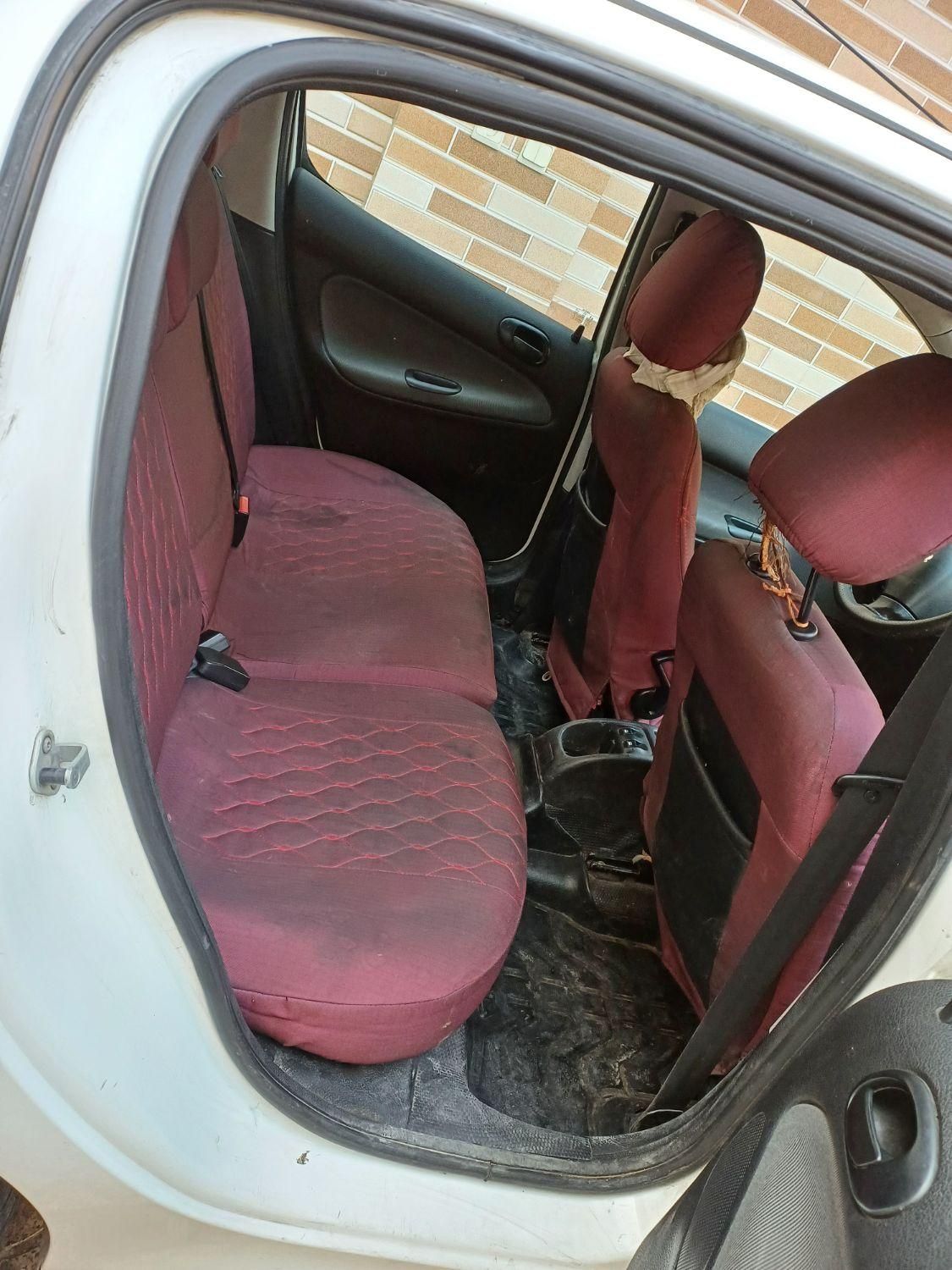 پژو ۲۰۶ صندوق دار v8 - 1394