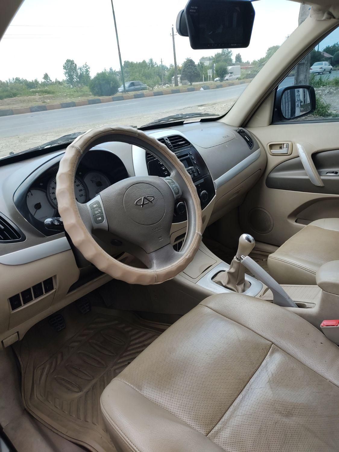 ام وی ام X33 دنده‌ای ساده - 1393