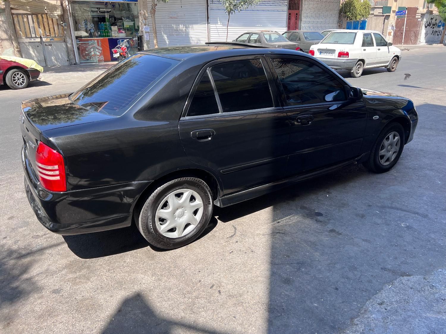 مزدا 323 اتوماتیک - 1383