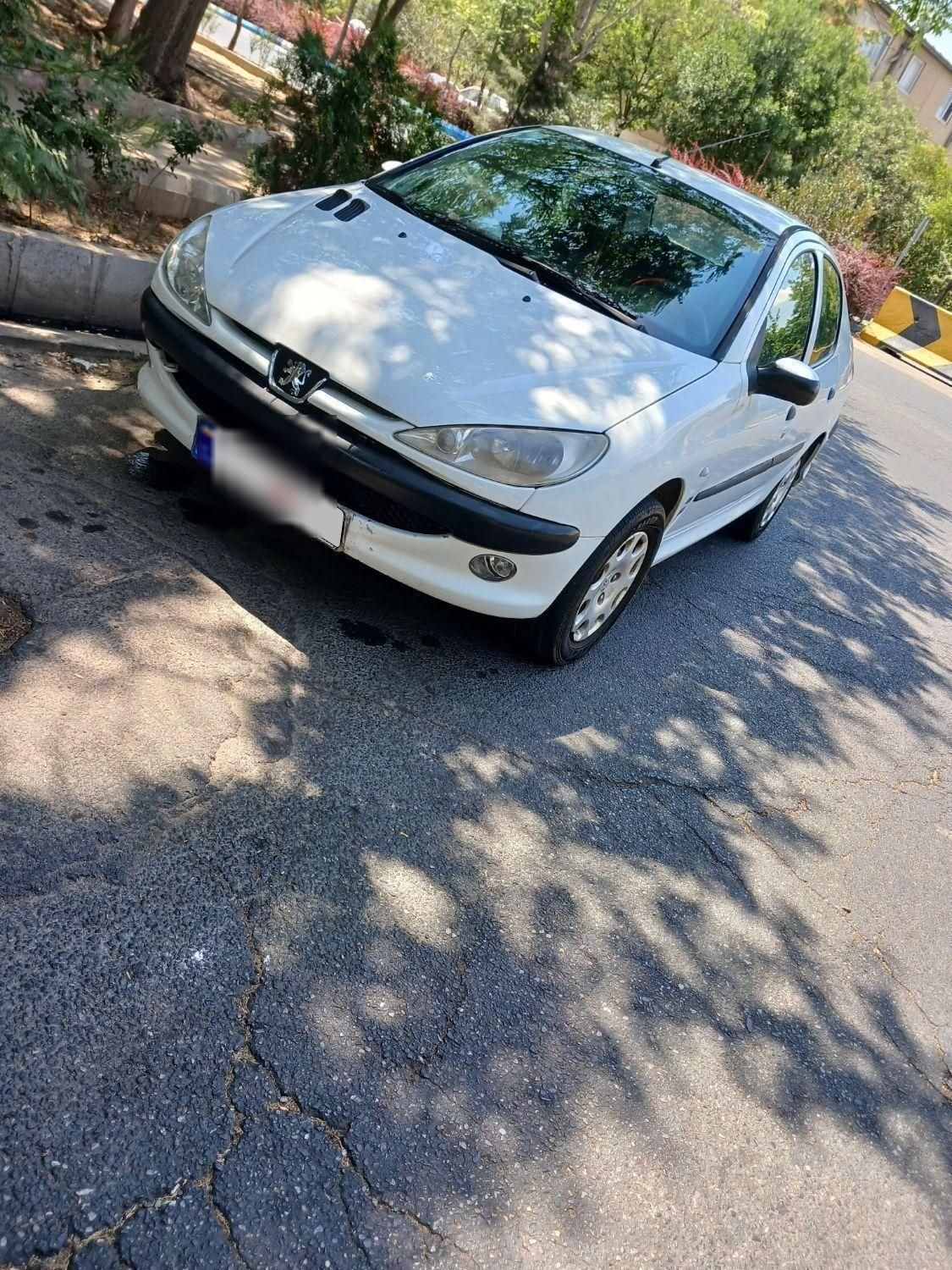 پژو ۲۰۶ صندوق دار v8 - 1394