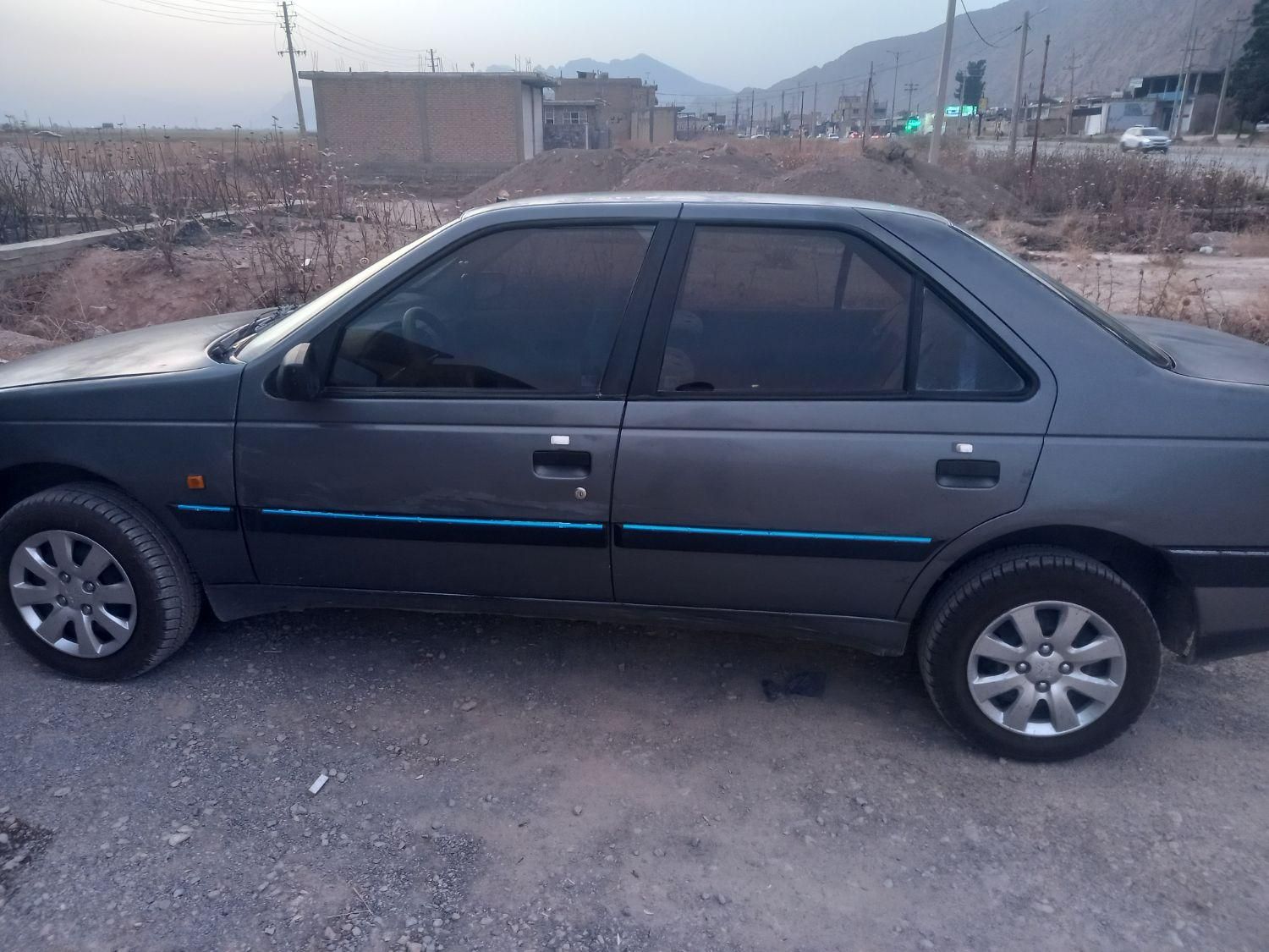 پژو 405 بنزینی GLX - TU5 - 1390