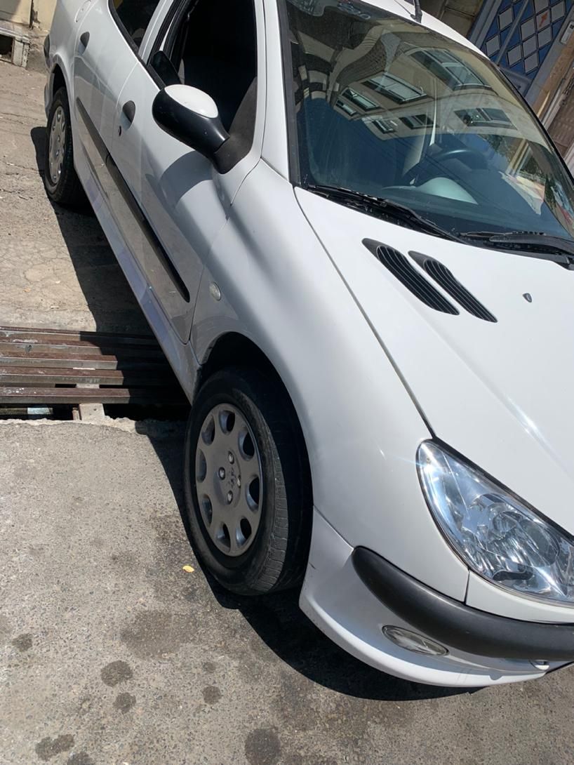 پژو ۲۰۶ صندوق دار v8 - 1397