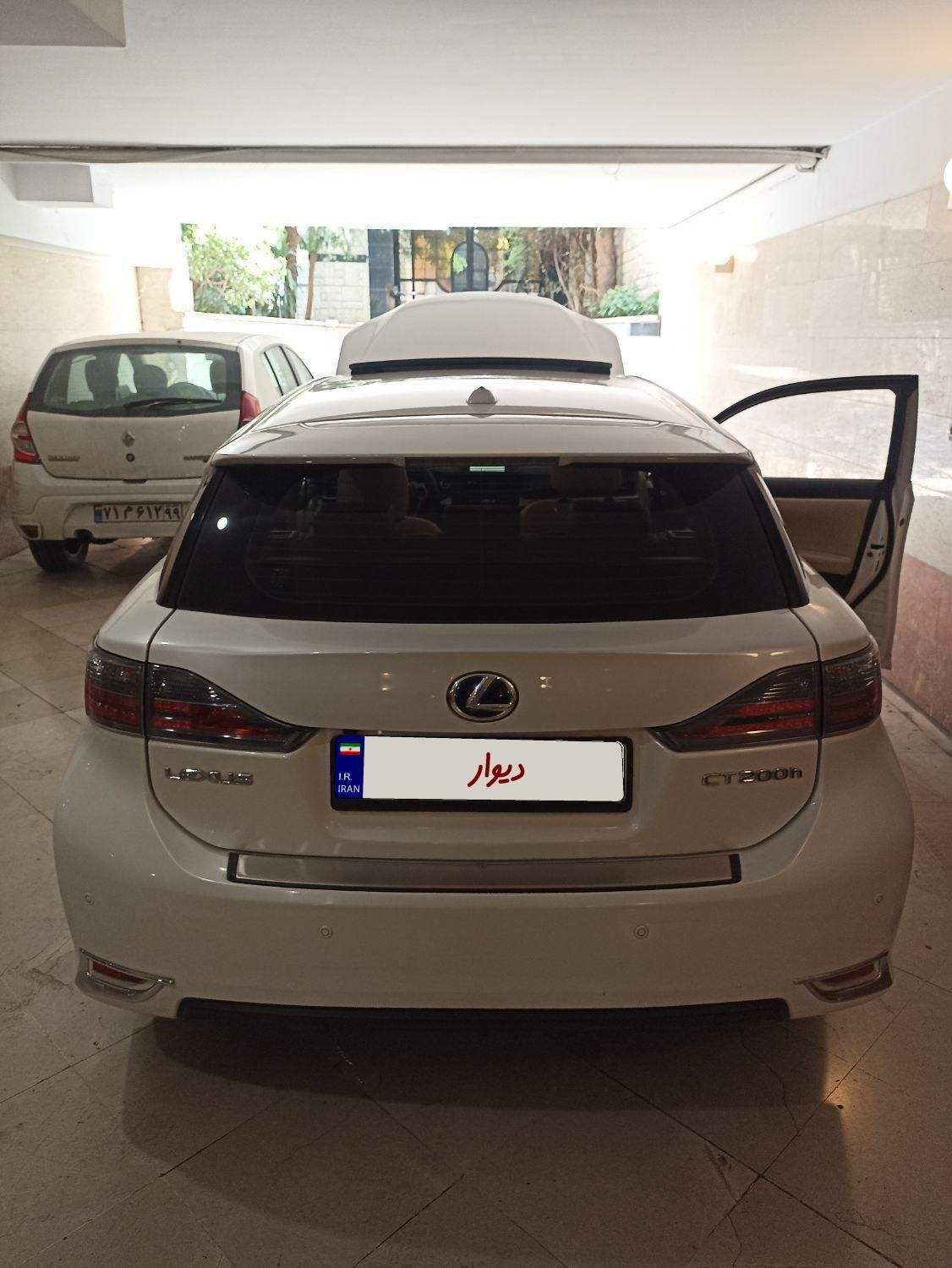 لکسوس CT 200H - 2014